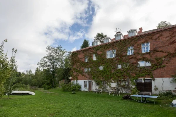 Toinen kahden hengen huone